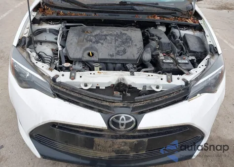 2018 Toyota Corolla Le z USA, uszkodzony, nr VIN 2T1BURHE2JC105017